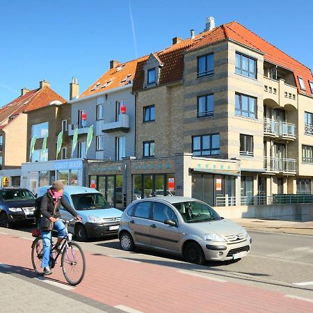 Apartment Residentie Maritiem By Interhome Bredene Exteriör bild